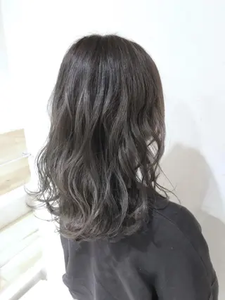 セミロング カラー パーマ ヘアアレンジ メンズ キッズ ネイル マツエク・マツパ バレイヤージュ/ 髪質改善/渡邉悟🌱のヘアスタイル
