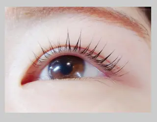 マツエク・マツパ NAZ eyelash&eyebrow by medical salon所属・NAZ 表参道 Tomokoのマツエク・マツパデザイン