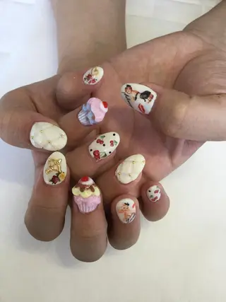 ネイル 💎🐰 saki. m 🐰💎のネイルデザイン