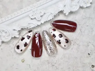 ネイル へぜリヒ ·もものネイルデザイン