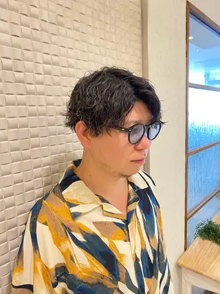 ミディアム カラー パーマ ヘアアレンジ メンズ キッズ 新宿メンズパーマ ヨモギダのヘアスタイル