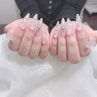 ネイル ENsalon Takareiのネイルデザイン