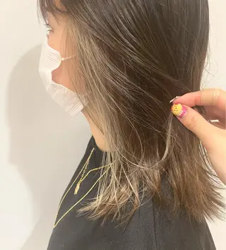 ミディアム カラー 🌈🌸あおき みちる🌟💗のヘアスタイル