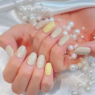 ネイル RAFFINE 月🦋🩵のネイルデザイン