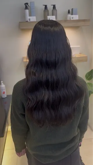 ロング パーマ 🧿パーマ／レイヤー 🧿シュリのヘアスタイル