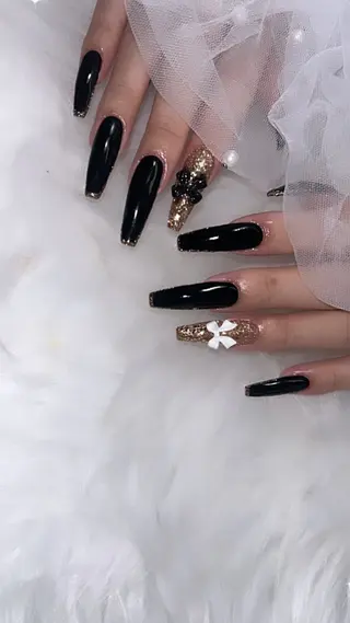 ネイル 高草木 桃香のネイルデザイン