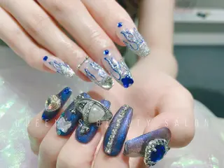 ネイル Queen’s 歌舞伎町店のネイルデザイン