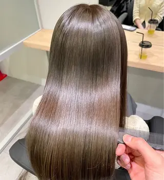 ロング 横嶋 倫のヘアスタイル