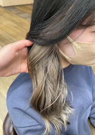 カラー TELAHAIR岡野 春奈のヘアスタイル