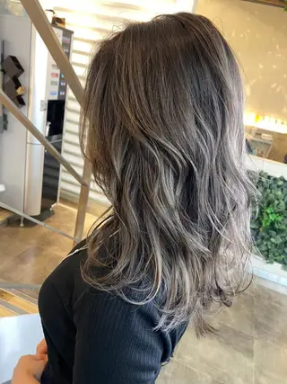 カラー パーマ ヘアアレンジ セミロング 初めでも安心🌟 newi町田✂のヘアスタイル