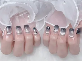 ネイル Rainrain💧 パーツ豊富、やり放題のネイルデザイン