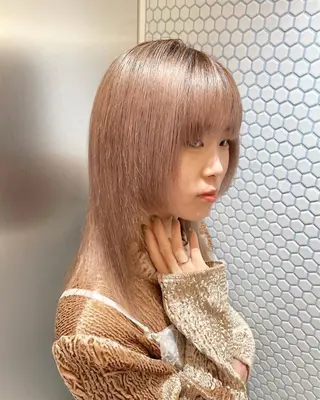 セミロング カラー ハイライトカラー ❤︎hirokoのヘアスタイル