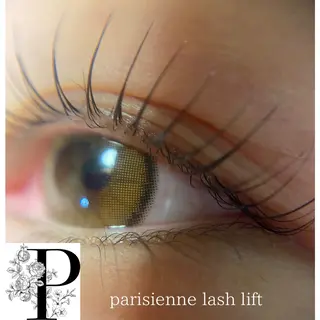 マツエク・マツパ Nao店長 /ルヴォルテ大須のマツエク・マツパデザイン