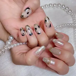 ネイル RAFFINE 月🦋🩵のネイルデザイン