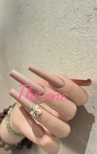 ネイル THE ONE 杉山のネイルデザイン