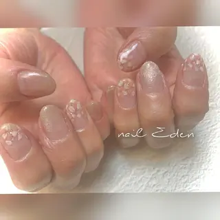 ネイル Eden　private nail saron所属・Eden ♾️のネイルデザイン