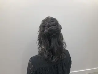 セミロング GO TODAY SHAiRE SALON原宿Stella店所属・GO TODAY シェアサロンのヘアスタイル