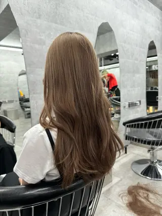 セミロング 表参道/中明度カラー /レイヤー/Youのヘアスタイル