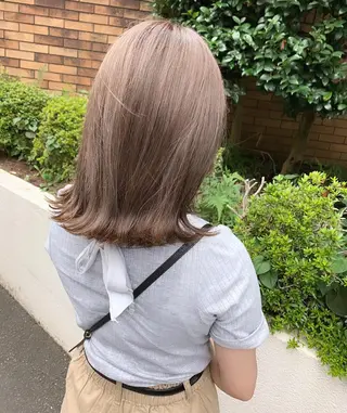 ミディアム カラー ヘアアレンジ 【公式】amble luxe池袋東口🩷のヘアスタイル