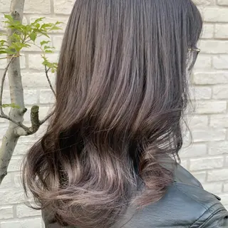 カラー ヤマダ サクラのヘアスタイル