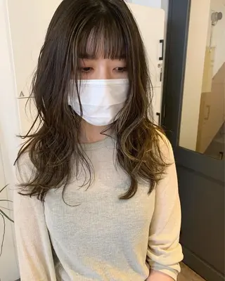 ロング カラー パーマ ヘアアレンジ メンズ キッズ ネイル マツエク・マツパ SALOWIN梅田茶屋町店所属・ウルフレイヤーカット /チヒロのヘアスタイル