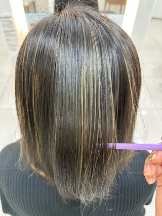 パーマ 伊佐 愛のヘアスタイル