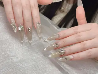 ネイル Lee Nailsのネイルデザイン