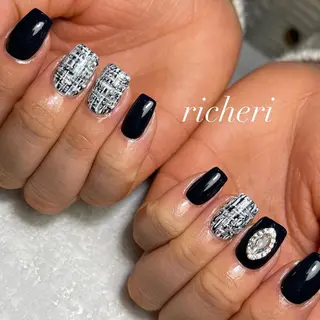 ミディアム ネイル richeri beautyのネイルデザイン