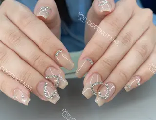 ネイル 神田 ココナッツのネイルデザイン