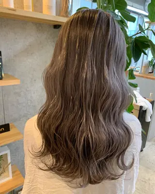 ロング カラー 天野 開のヘアスタイル