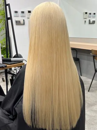 セミロング カラー ウルフ/レイヤー ⚡️ITSUKU⚡️のヘアスタイル