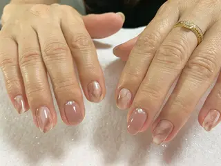 ネイル 手塚 里奈のネイルデザイン