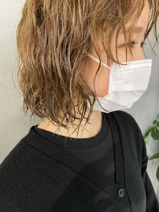 ショート カラー パーマ vain所属・パーマウルフショート 濱田匠のヘアスタイル