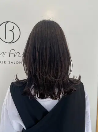 ロング 中村 ひなたのヘアスタイル