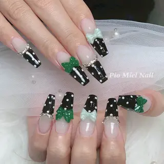 ネイル Pio Mielのネイルデザイン