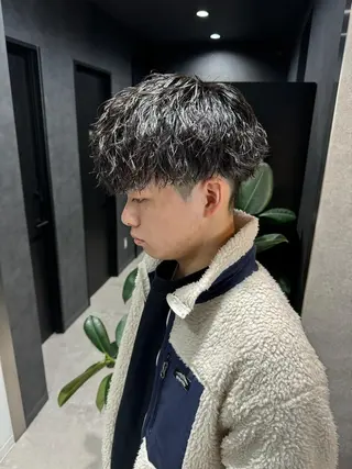 メンズ ⚡️渋谷⚡️ メンズパーマ⚡️のヘアスタイル