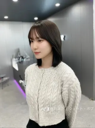 ミディアム モテヘア/グレージュ /ボブ/前原汐🎐のヘアスタイル