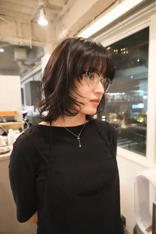 ショート カラー レイヤー/ハイトーン ヒガシサヨのヘアスタイル