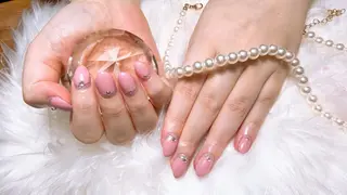 ネイル beauty park partage所属・藤 井のネイルデザイン