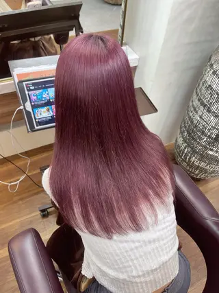 セミロング カラー EIGHT 濱田響のヘアスタイル