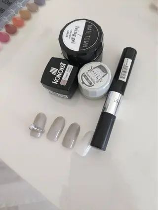 ネイル BOO!STYLE所属・オイカワ アユミのネイルデザイン