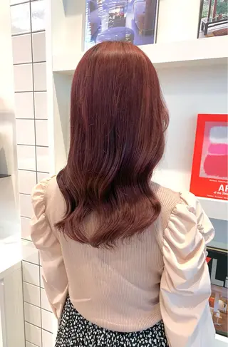 セミロング みなもと ちはるのヘアスタイル