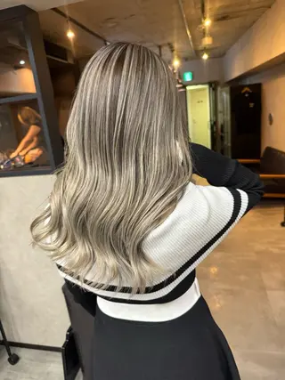 ロング カラー SUNNY ななのヘアスタイル