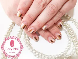 ネイル tiarynail K Kのネイルデザイン