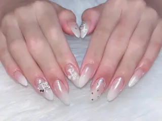 ネイル ネイルサロン Easenのネイルデザイン