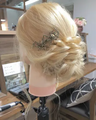 ロング カラー ヘアアレンジ 遠藤 拓馬のヘアスタイル