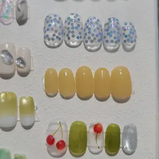 ネイル 🌲🌳🚪iiit o🌲🌳🌲のネイルデザイン