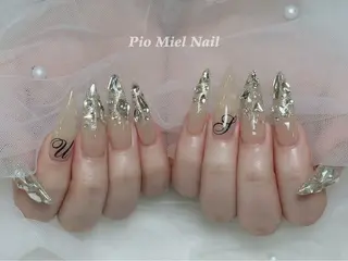ネイル Pio Mielのネイルデザイン