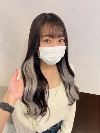 カラー nehus nagaoka所属・🖤複雑履歴ブリーチ Mizuki 🖤のヘアスタイル