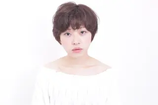 ショート カラー パーマ 【天満1艶髪】潤艶/ 髪質改善🌹釣本竜哉のヘアスタイル